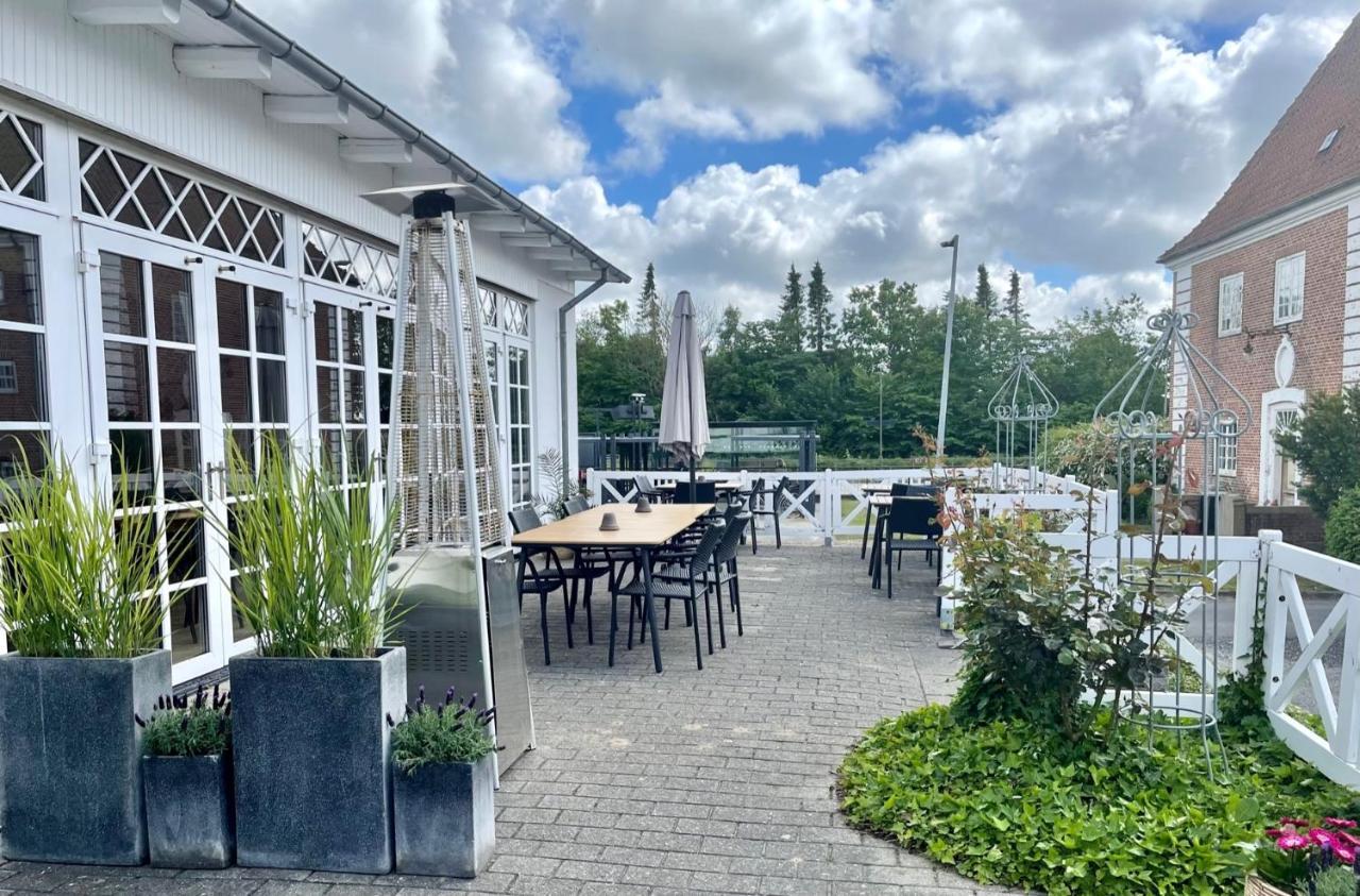 Hos Martin-Kontaktlos & Selv Check-In Sindal Exterior photo